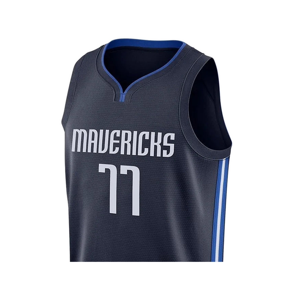 Versus Sportz Custom Basketball Jersey- BSK5 close-up showing collar logo and fabric detail
